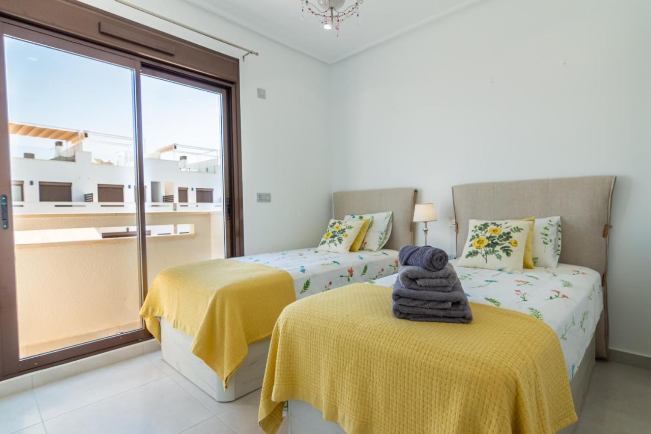 Bahia Homes Torrevieja Exteriör bild